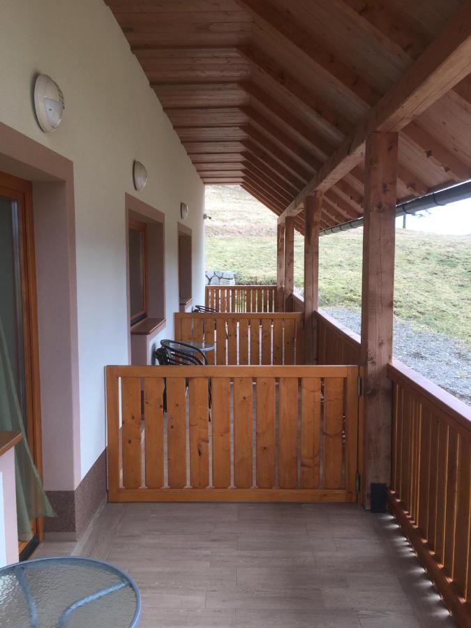 Hotel Ranch Marina Koce Exterior foto